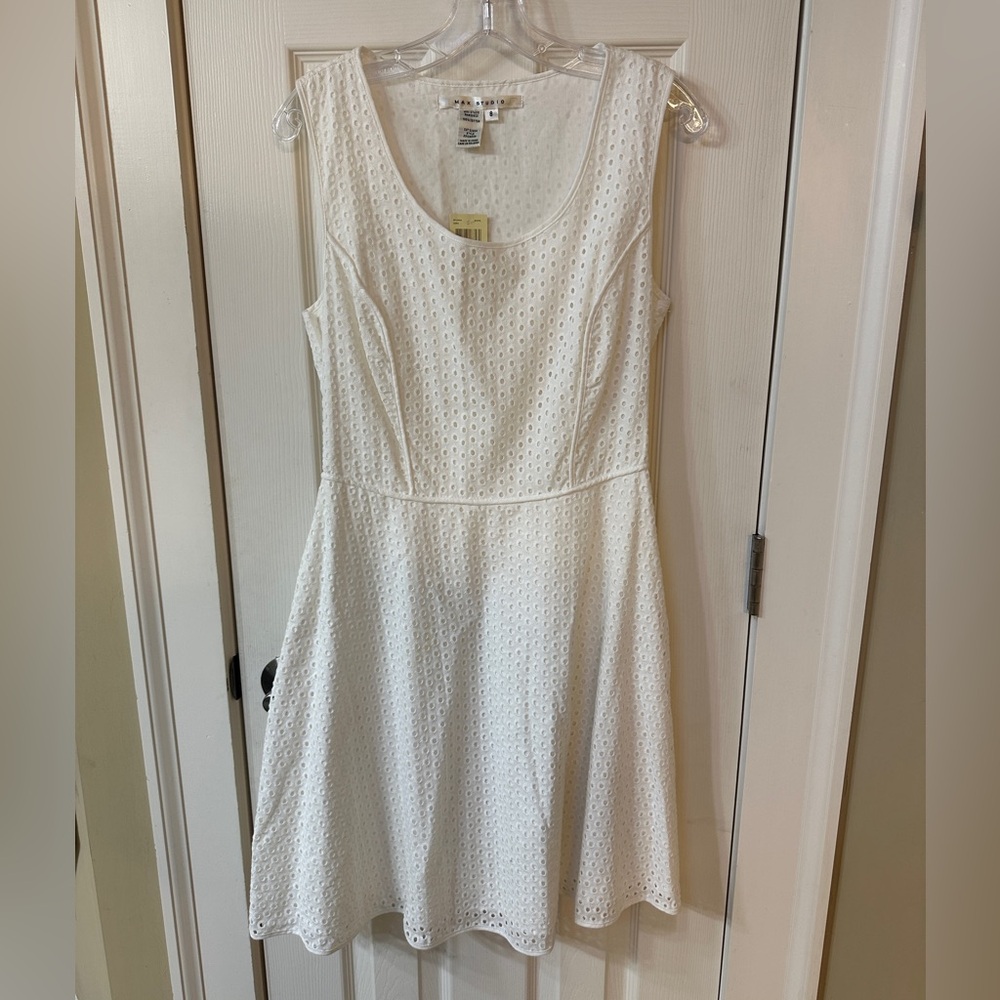 NWT MAX STUDIO sleeveless white eyelet dress 8 Spring Summer Chic Feminine